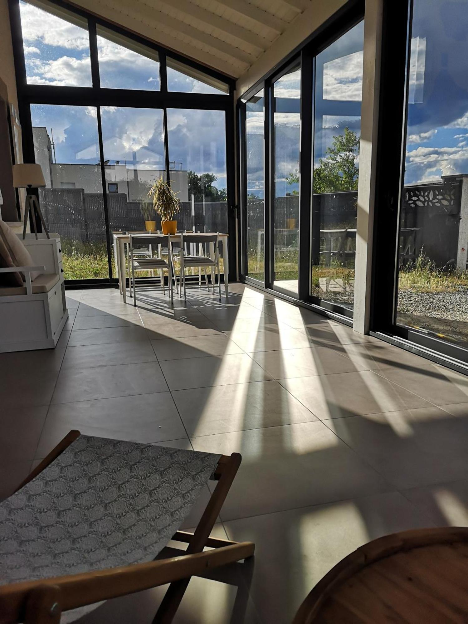 Beau Loft Face Aux Vignes - 75 M² Avec Véranda *